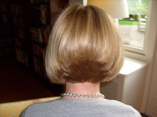Mother Bob Haircut Due To Accident - Trending Haircut